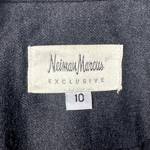 Nieman Marcus Exclusive Women's Blazer Charcoal Gray 10 100% Wool Faux Pockets - Picture 3 of 4